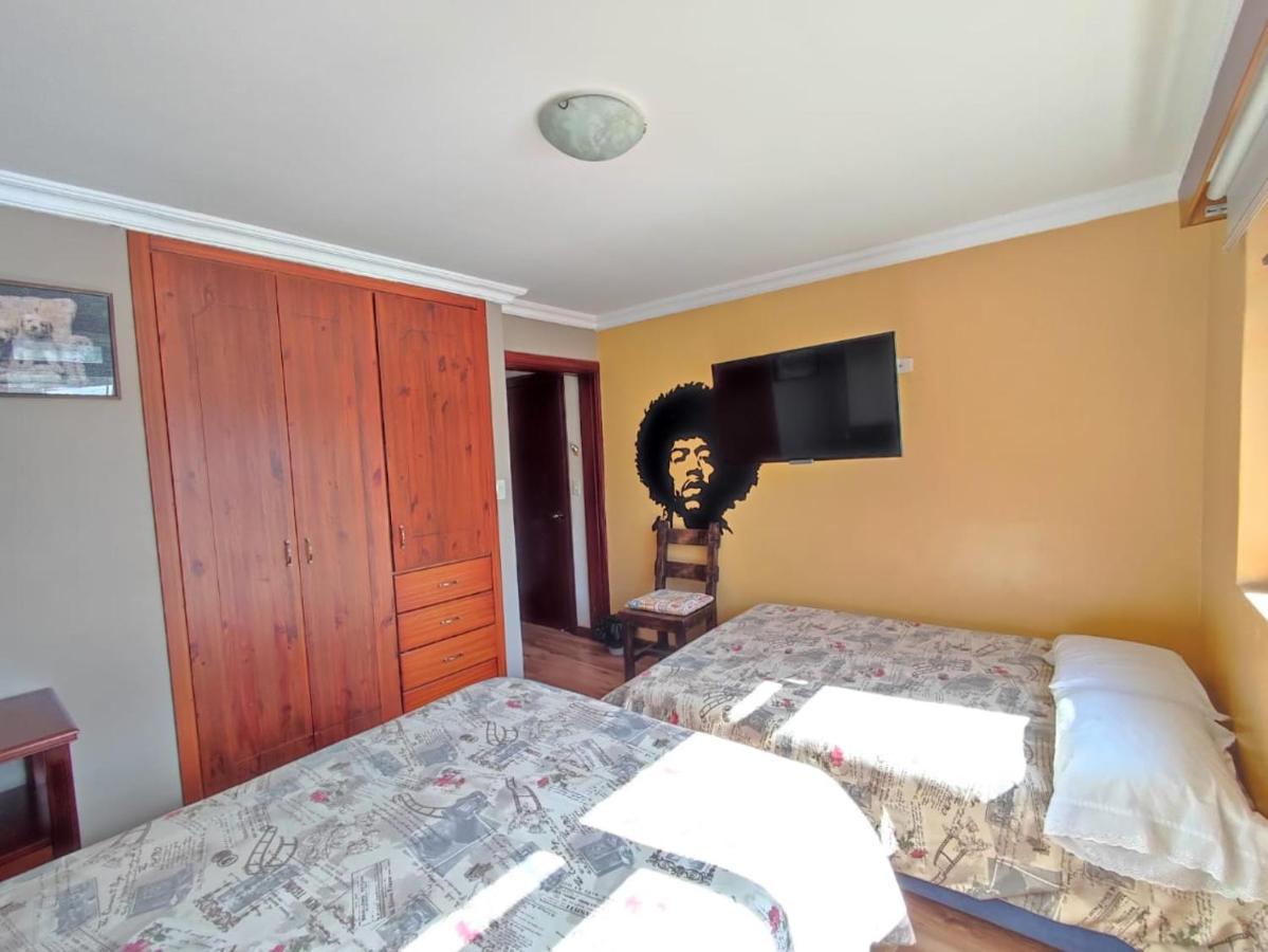 Casatodosantos Bed & Breakfast Cuenca Exterior photo