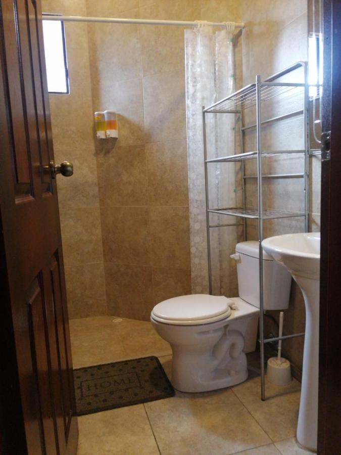 Casatodosantos Bed & Breakfast Cuenca Exterior photo